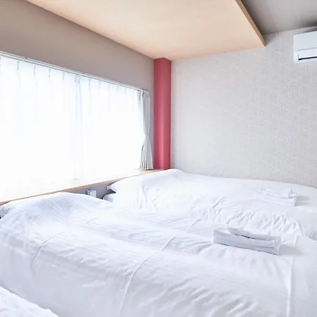 Shinsaibashi House Hotel